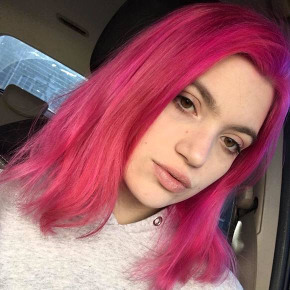 Meet your Posher, Michaela - Picture 1 of 1